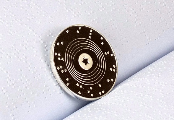 Médaille en Braille - ©Fulvio Morella Fulvio Morella- couverture