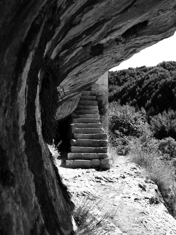 Ermitage Abruzzes ©Mathieu Oui Ermitage Abruzzes ©Mathieu Oui