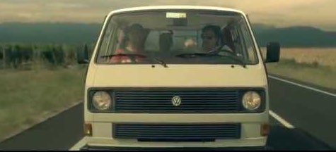 pourvu - camioncino pourvu qu on m aime - scena