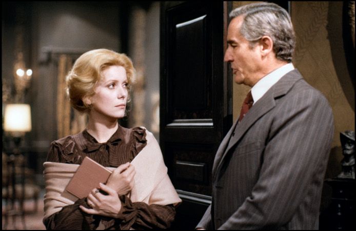 Catherine Deneuve et Vittorio Gassman dans  une scène du film Âmes perdues 