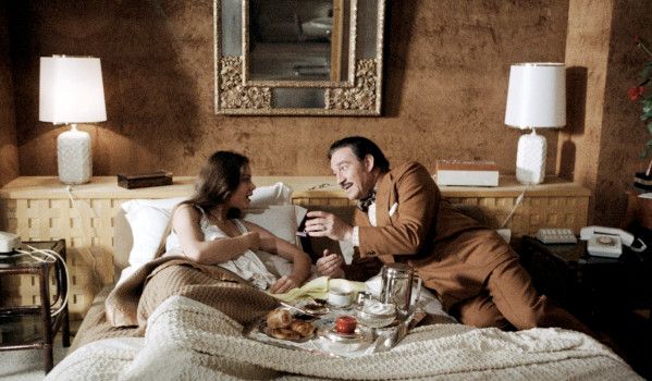 Ugo Tognazzi et Ornella Muti dans une scène de Dernier amour de Dino Risi Ugo Tognazzi et Ornella Muti dans une scène de Dernier amour de Dino Risi