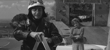 Une scène du film Il Vigile Une scène du film Il Vigile
