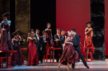 La Chauve-souis avec le Ballet de l’Opéra de Rome- couverture