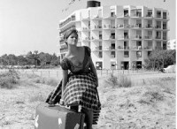 Claudia Cardinale dans une scène du film La Fille à la valise