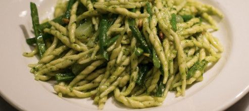 Trofie al pesto Trofie al pesto