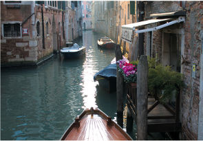 Venise un canal