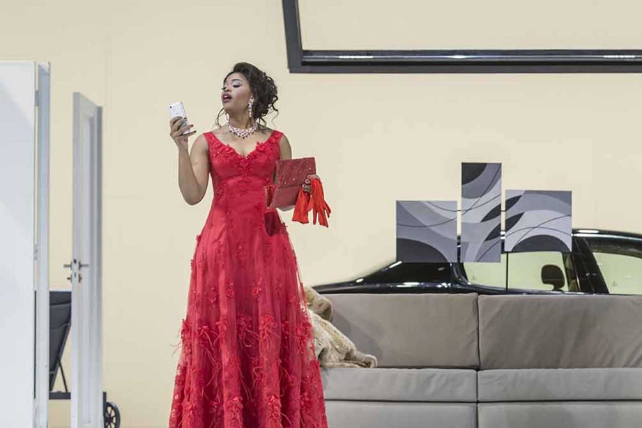 Don Pasquale-© Franck Ferville - OnP Don Pasquale - couverture