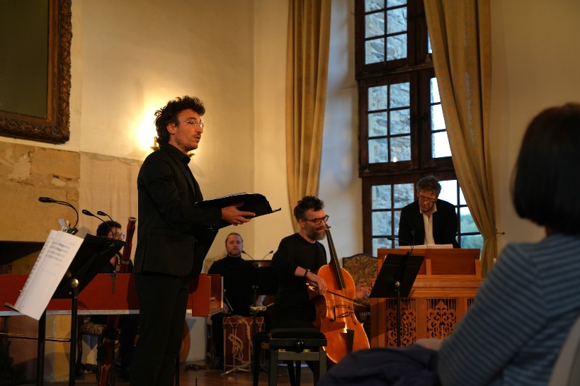 Stabat Mater de Pergolèse au Festival Aux Arts - affiche Stabat Mater de Pergolèse au Festival Aux Arts - couverture