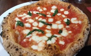 La pizza margherita de Brutti e cattivi