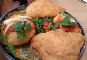 Caffè Concerto - Pizza fritta