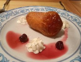 Caffè Concerto - Babà napoletano