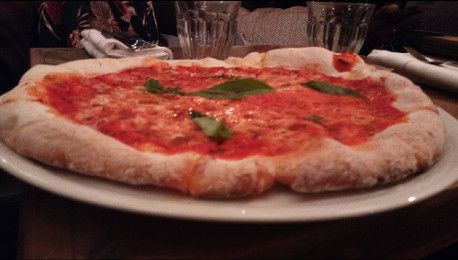 La pizza Margherita de Little nonna