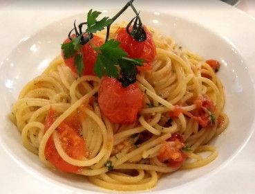 spaghetti alla colatura d’alici