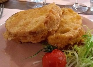 Mozzarella in carrozza