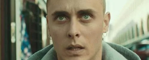 Frères de sang (La terra dell'abbastanza), un film des frères D'Innocenzo