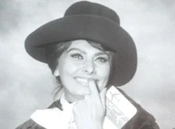 Expo photo Sophia Loren à Il Settimo