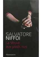 La Veuve aux pieds nus, roman de Salvatore Niffoi