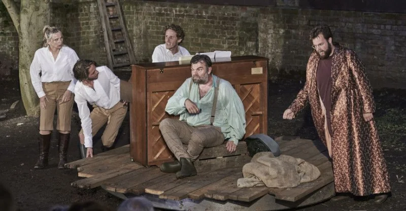 Rigoletto ou Le Roi s'amuse à l'Athénée Théâtre Louis-Jouvet