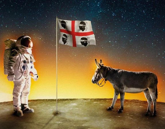 L'homme qui acheta la lune de Paolo Zucca, projection à l'Institut culturel italien de Paris